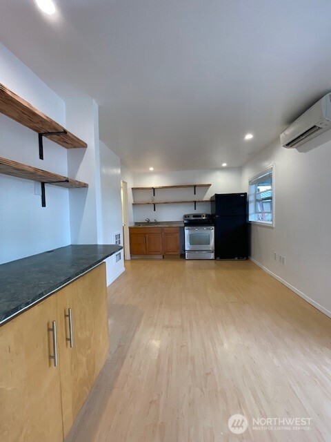 5530 Chuckanut Drive Property Photo 32