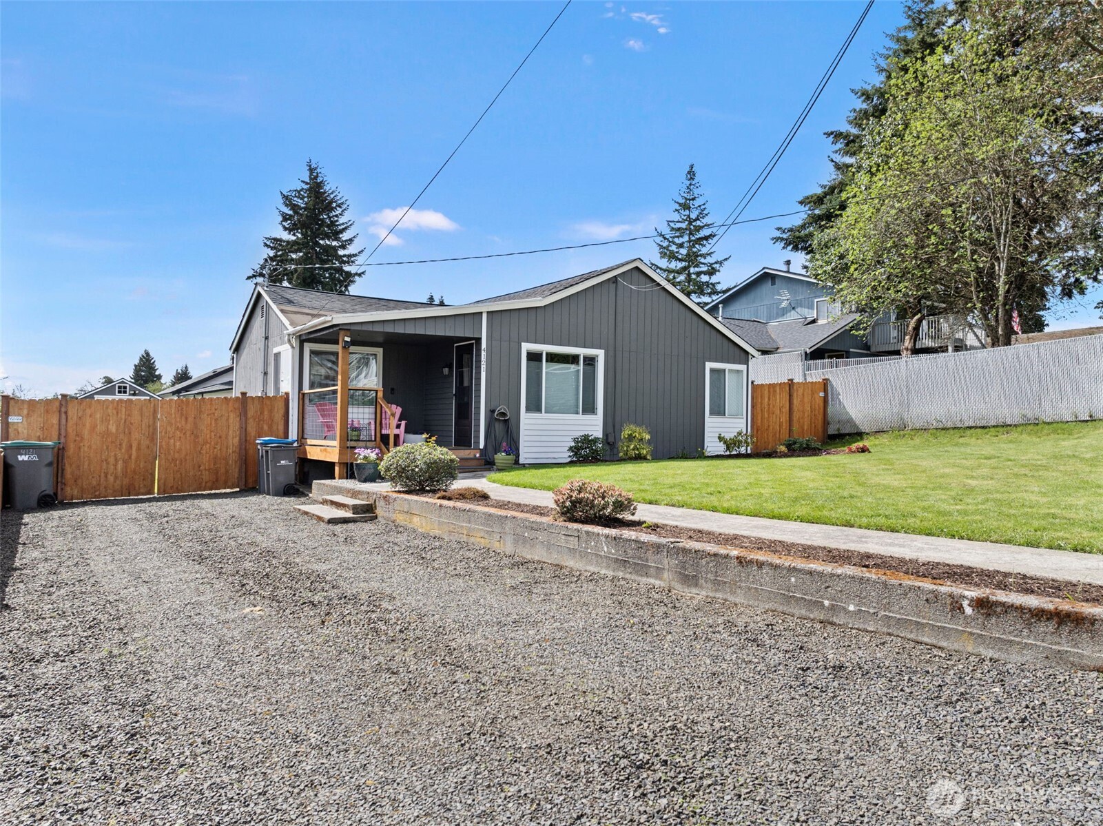 4121 W G Street Property Photo