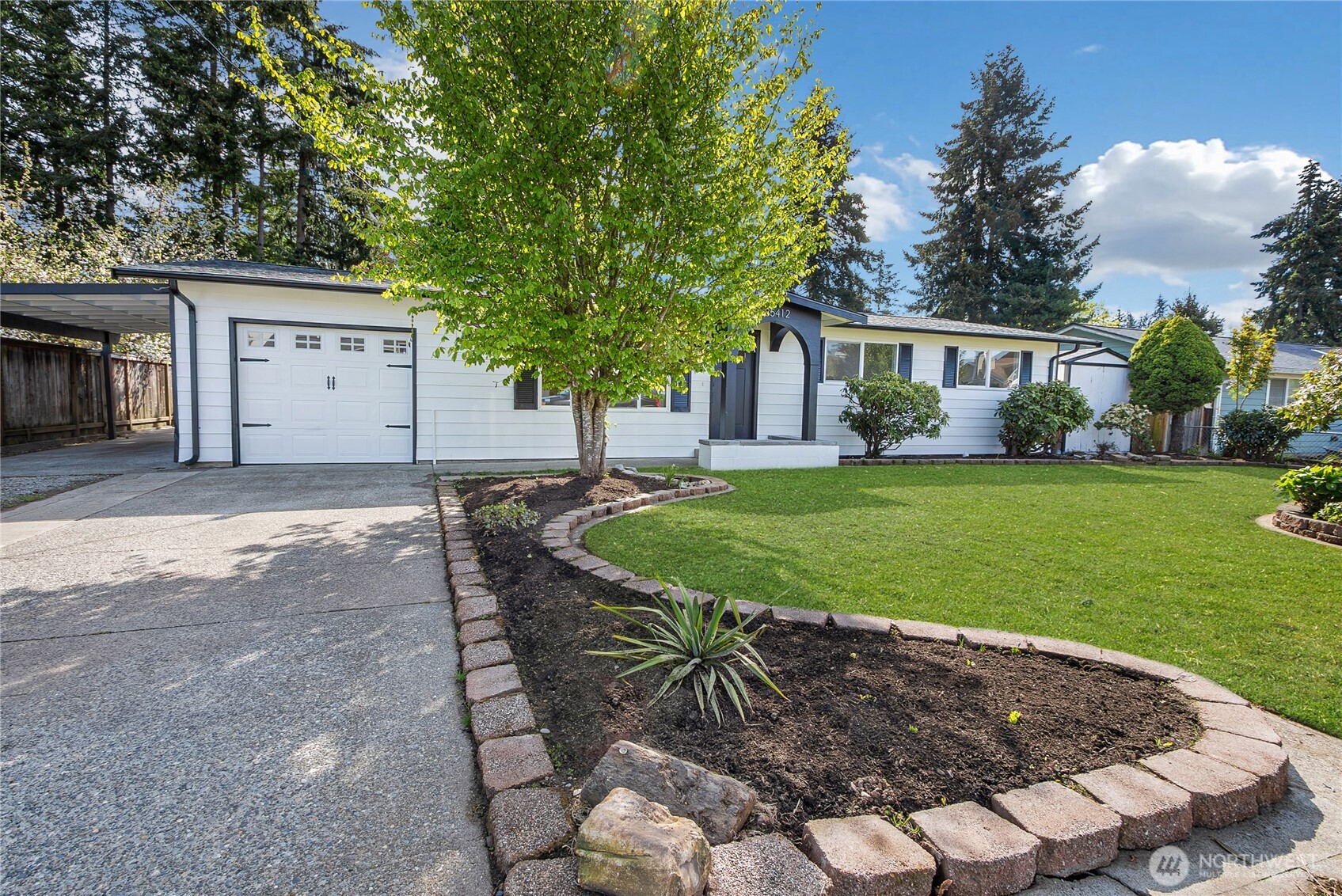 35412 12th Avenue Property Photo
