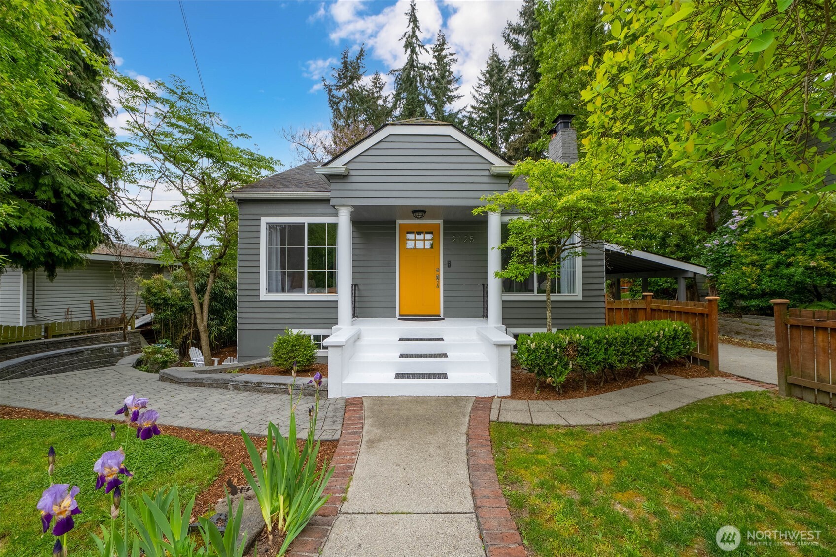 2125 N 161st Place Property Photo