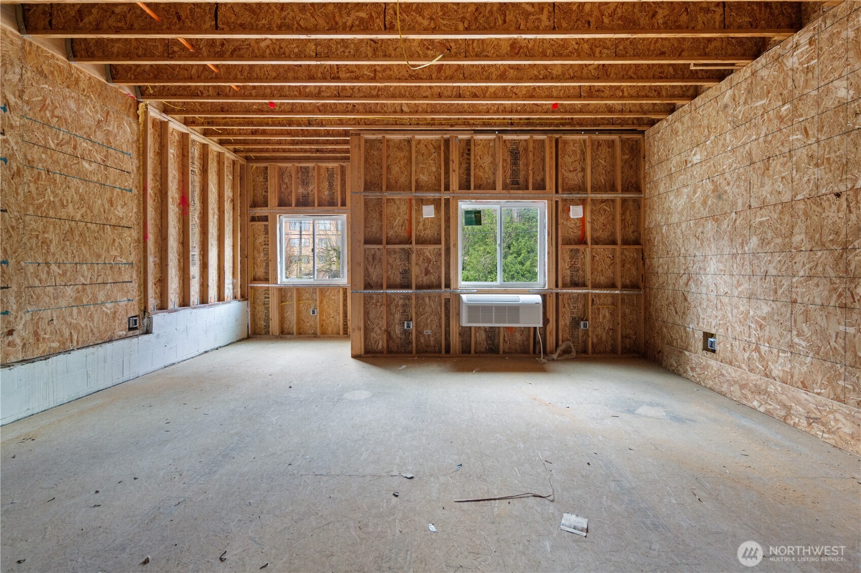 10516 Lake City Way Property Photo 6