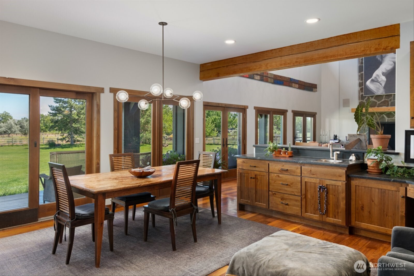 90705 N Yakima River Drive Property Photo 10