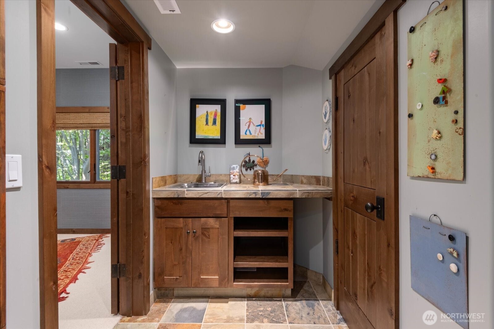 90705 N Yakima River Drive Property Photo 25