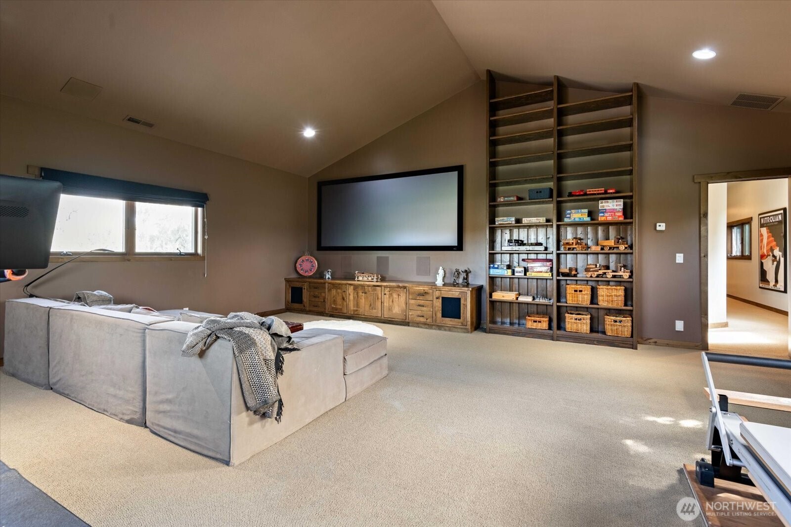 90705 N Yakima River Drive Property Photo 31