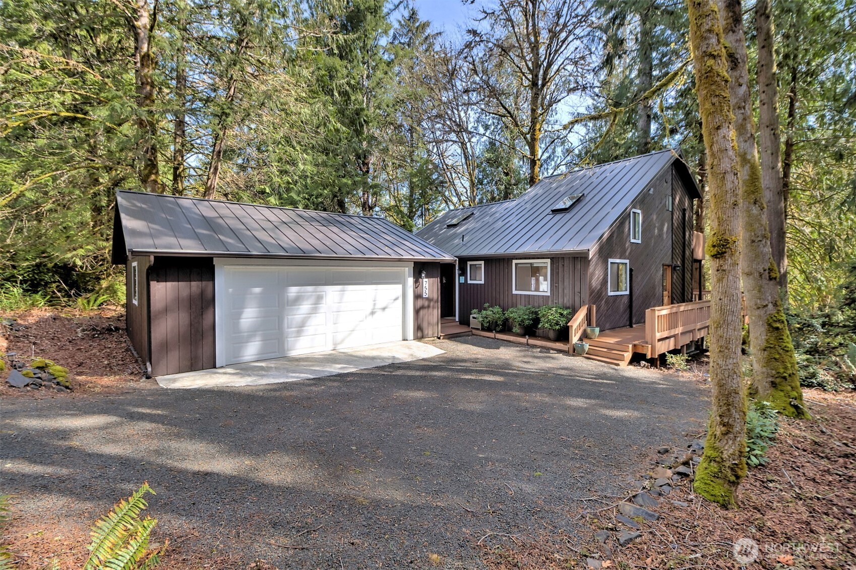 174 Harstine Island Real Estate Listings Main Image