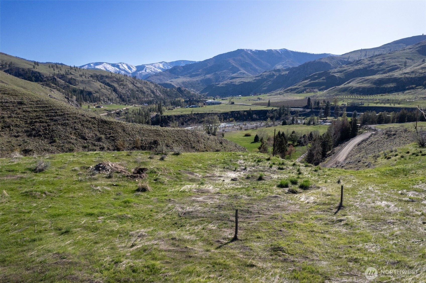6 Cowboy Road Property Photo 22
