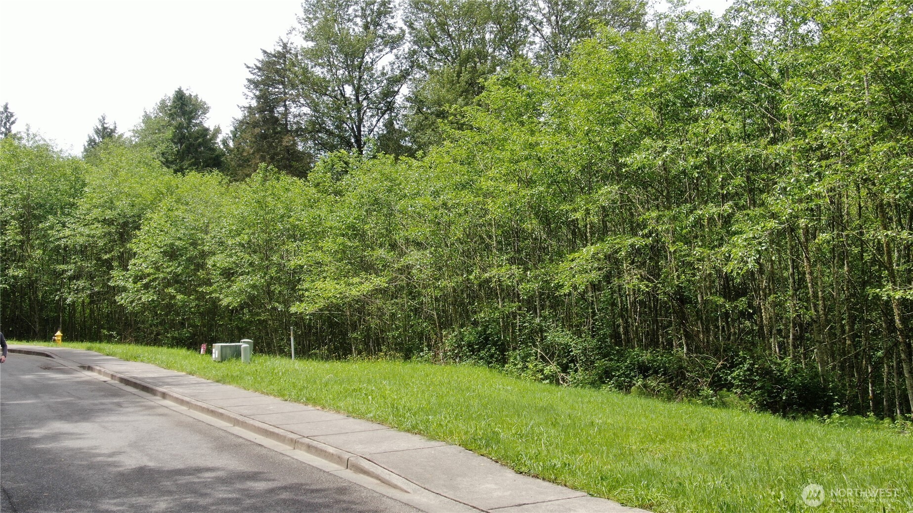 4801 Beaver Pond Drive Property Photo 1