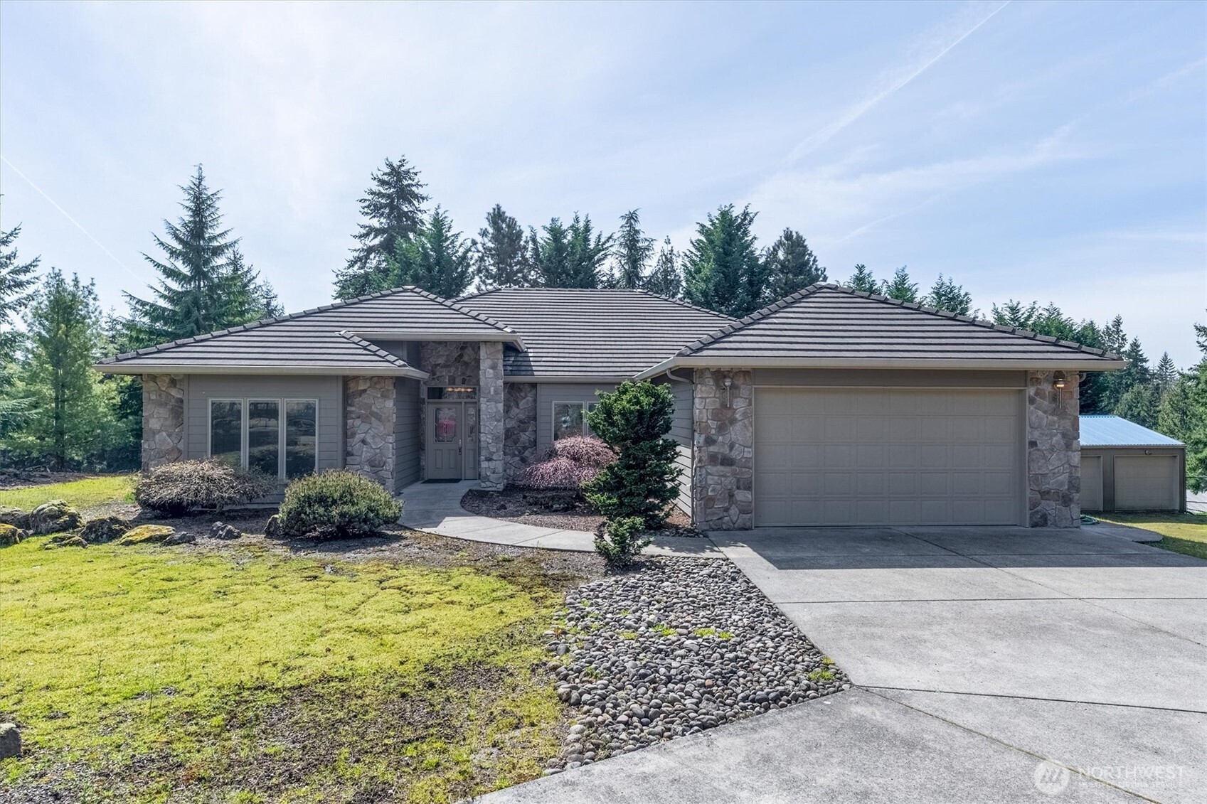 387 Champion Road Property Photo