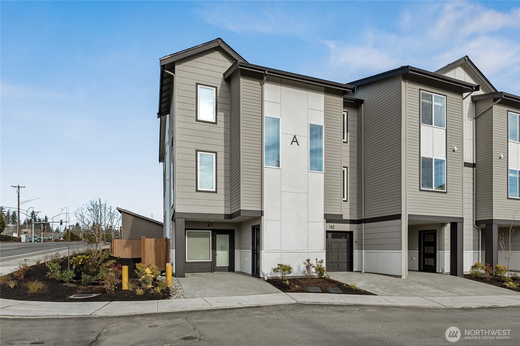 16723 Alderwood Mall Parkway C1 Property Photo