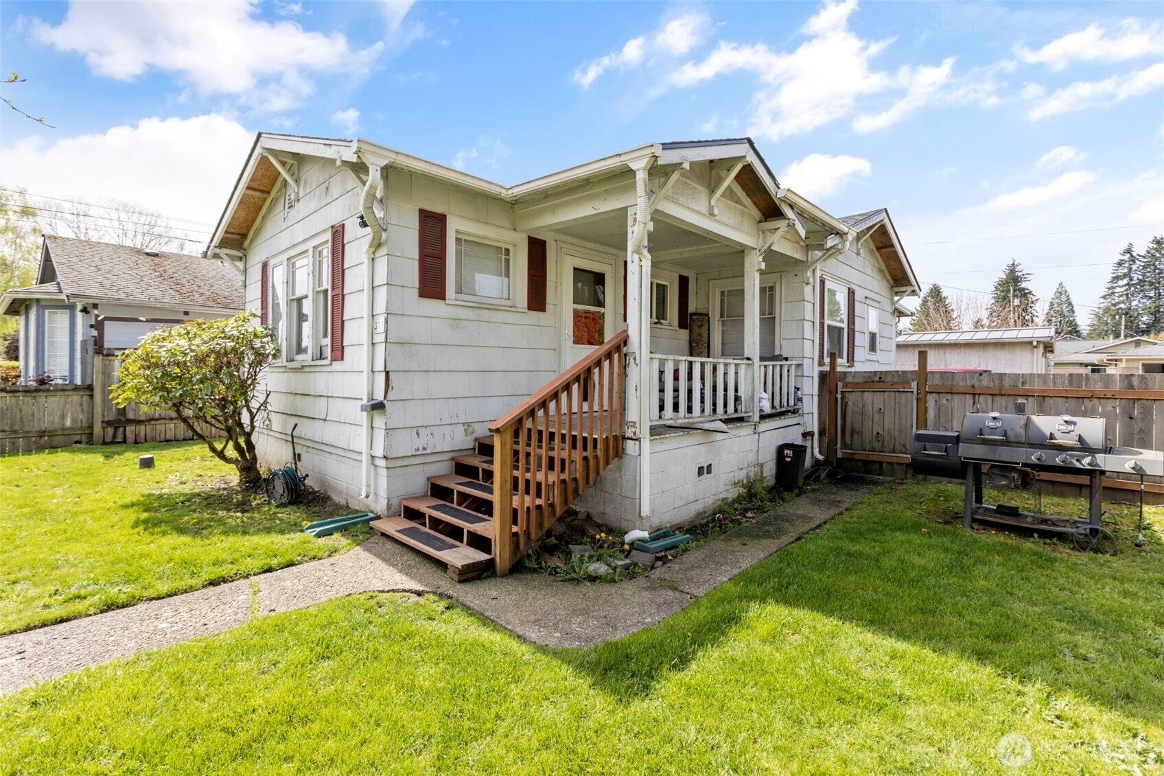 311 R Street Property Photo