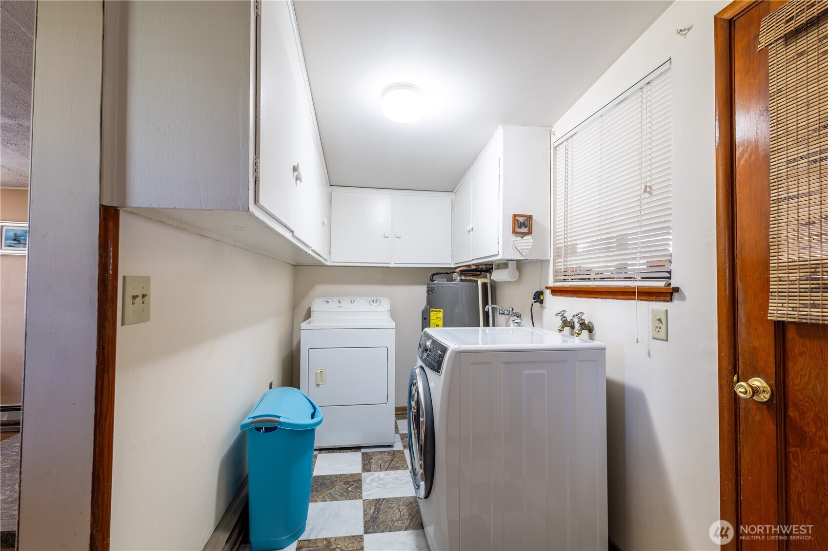 222 S 108th Place Property Photo 13