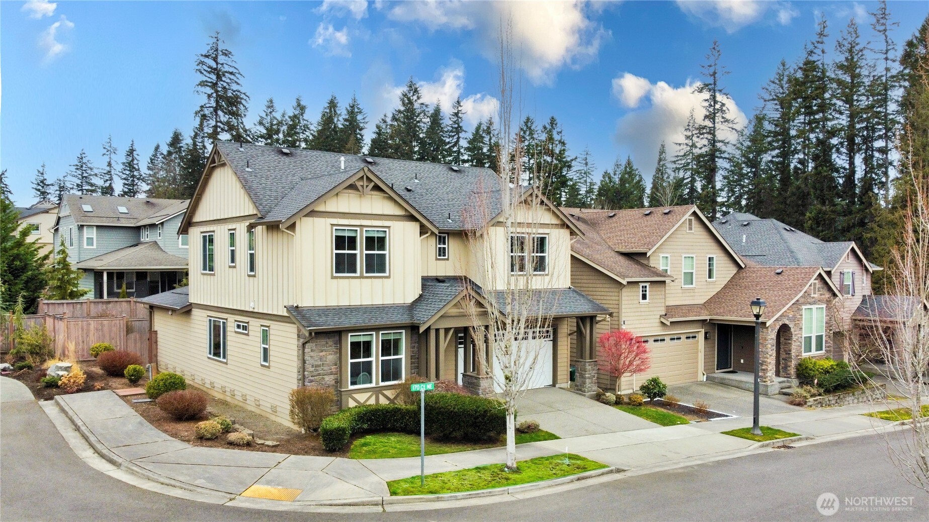 98052 Real Estate Listings Main Image