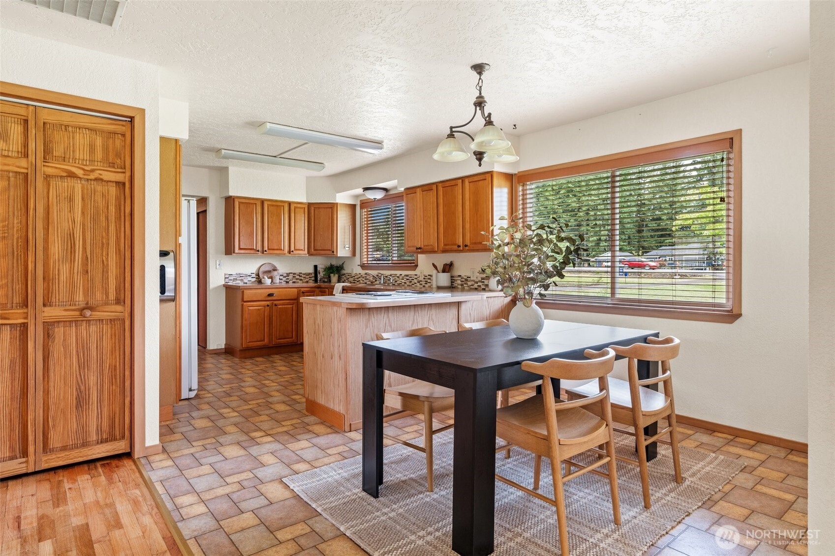 2958 Us Hwy 12 Property Photo 7