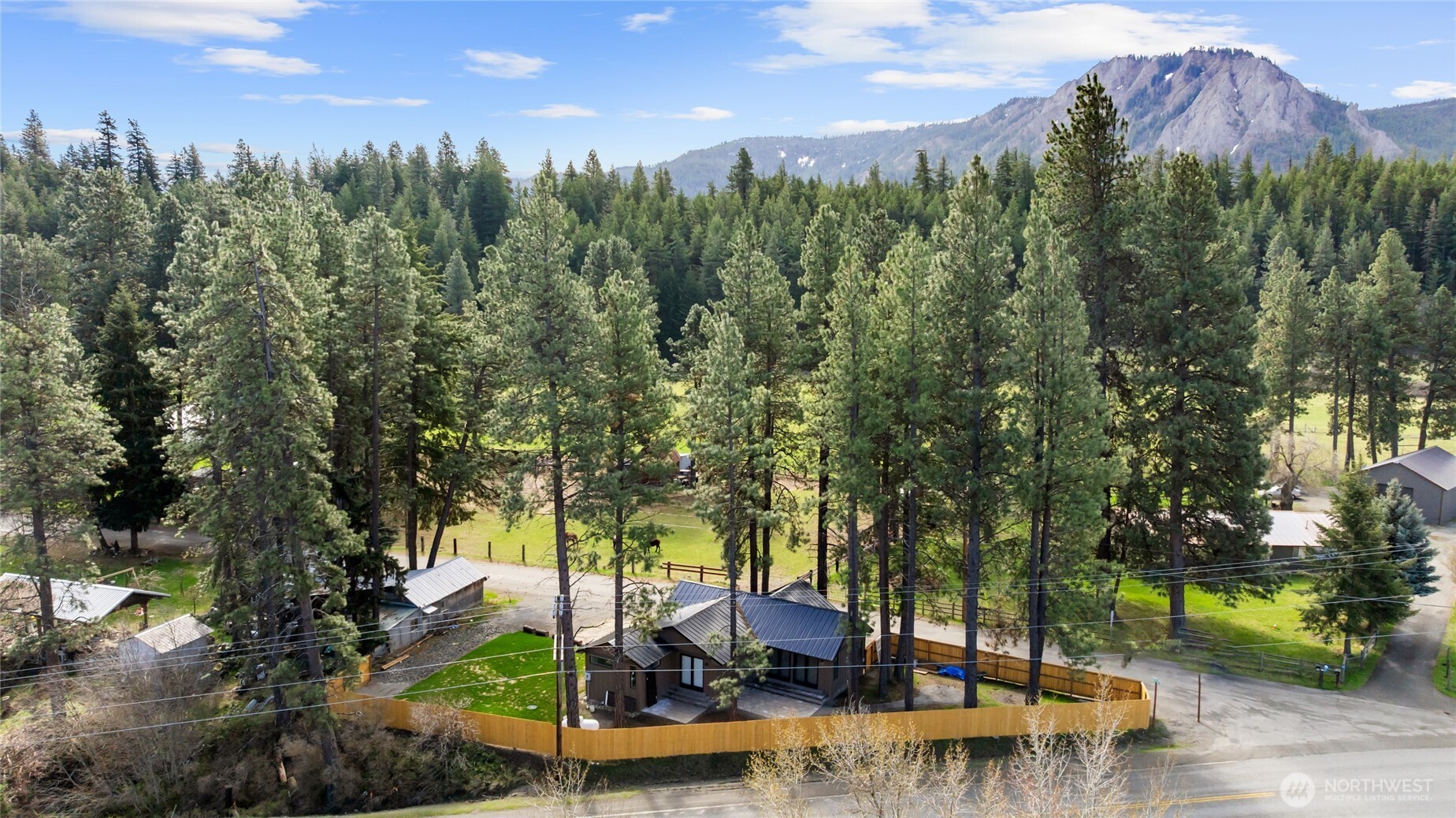391 Gobblers Knob Property Photo