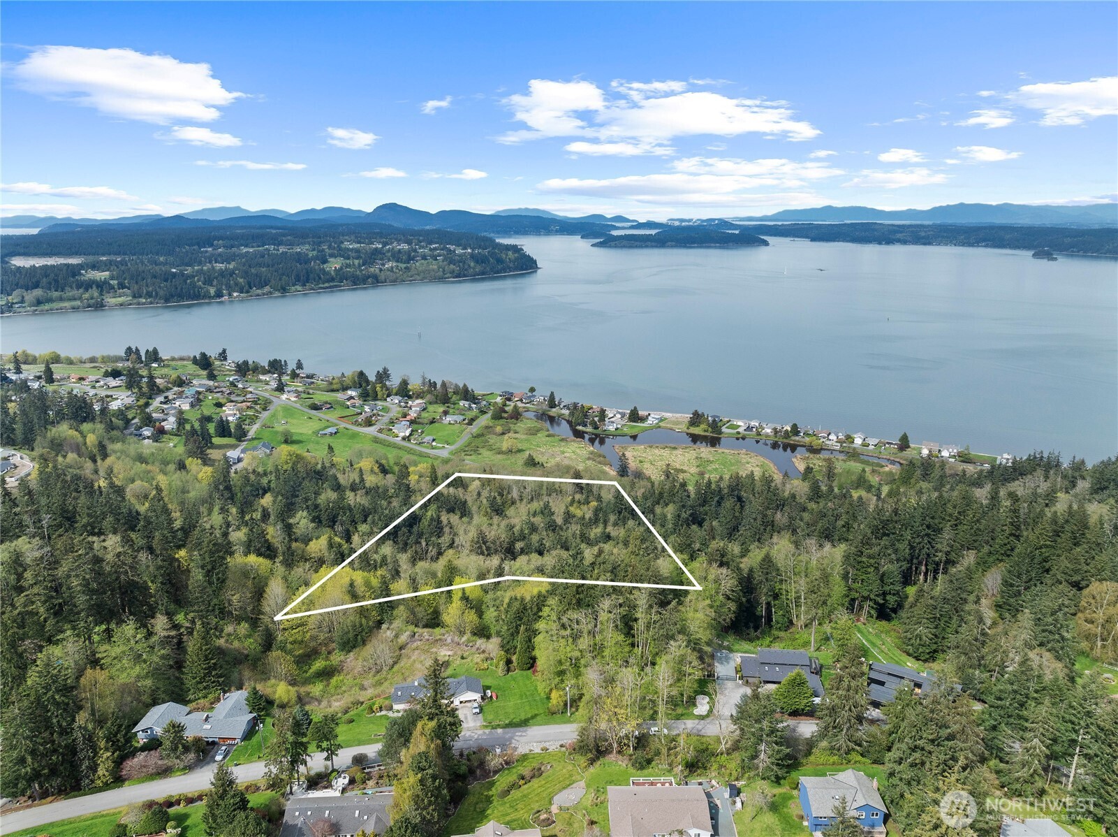 0 Greenoch Loop Property Photo