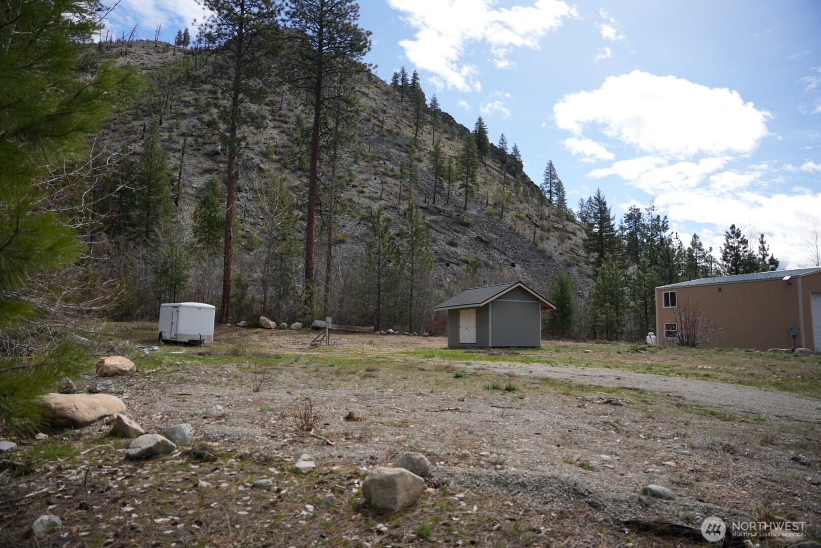 Entiat River Road Real Estate Listings Main Image