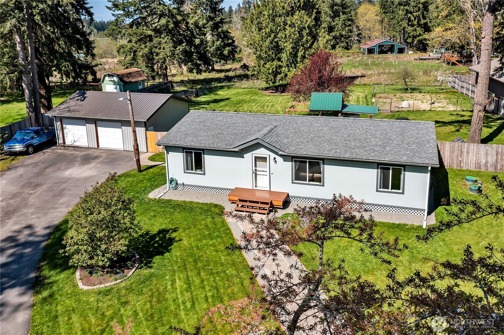 7617 352 Street Property Photo