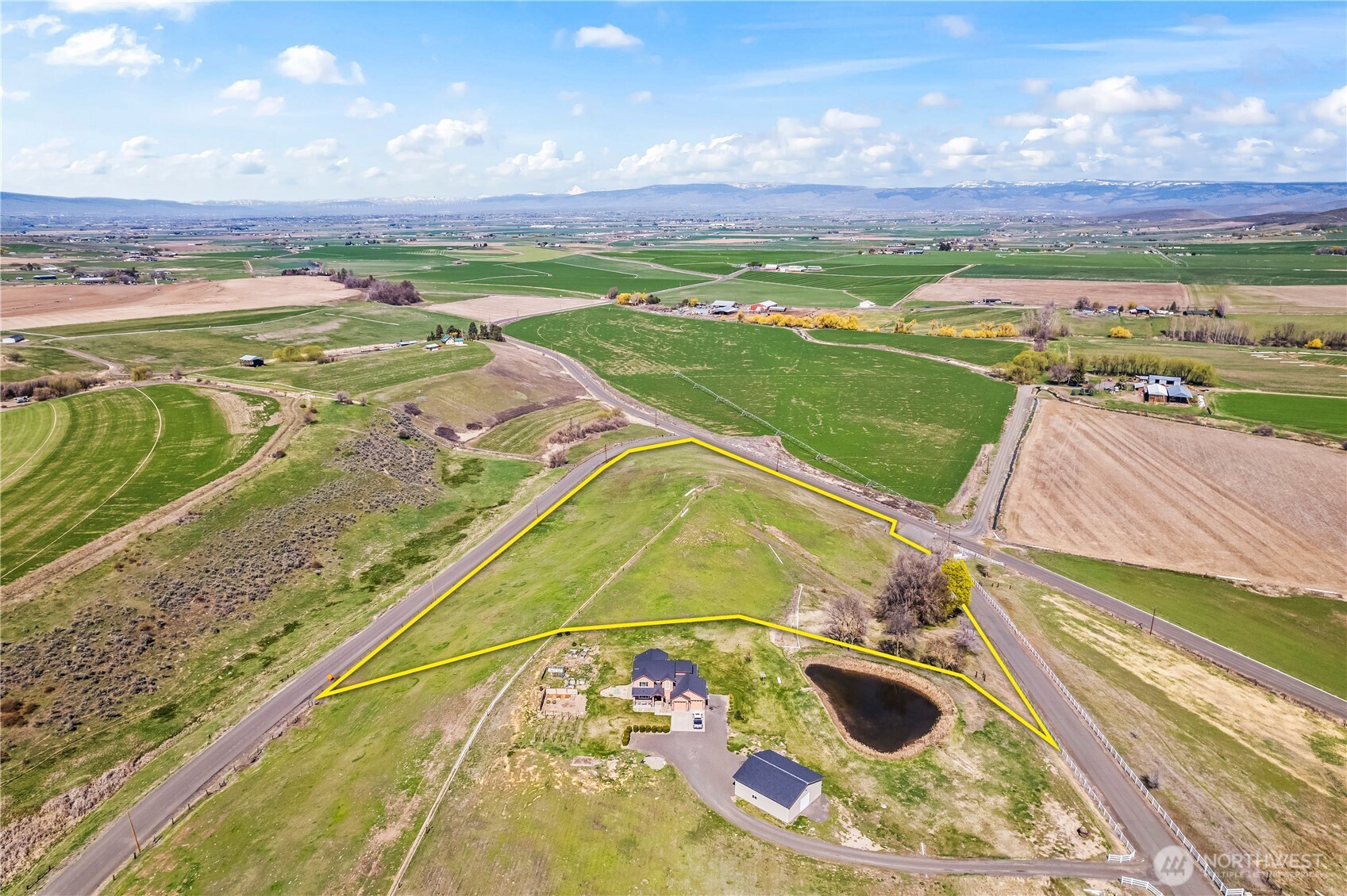 1 Rolling Hill Drive Property Photo 10