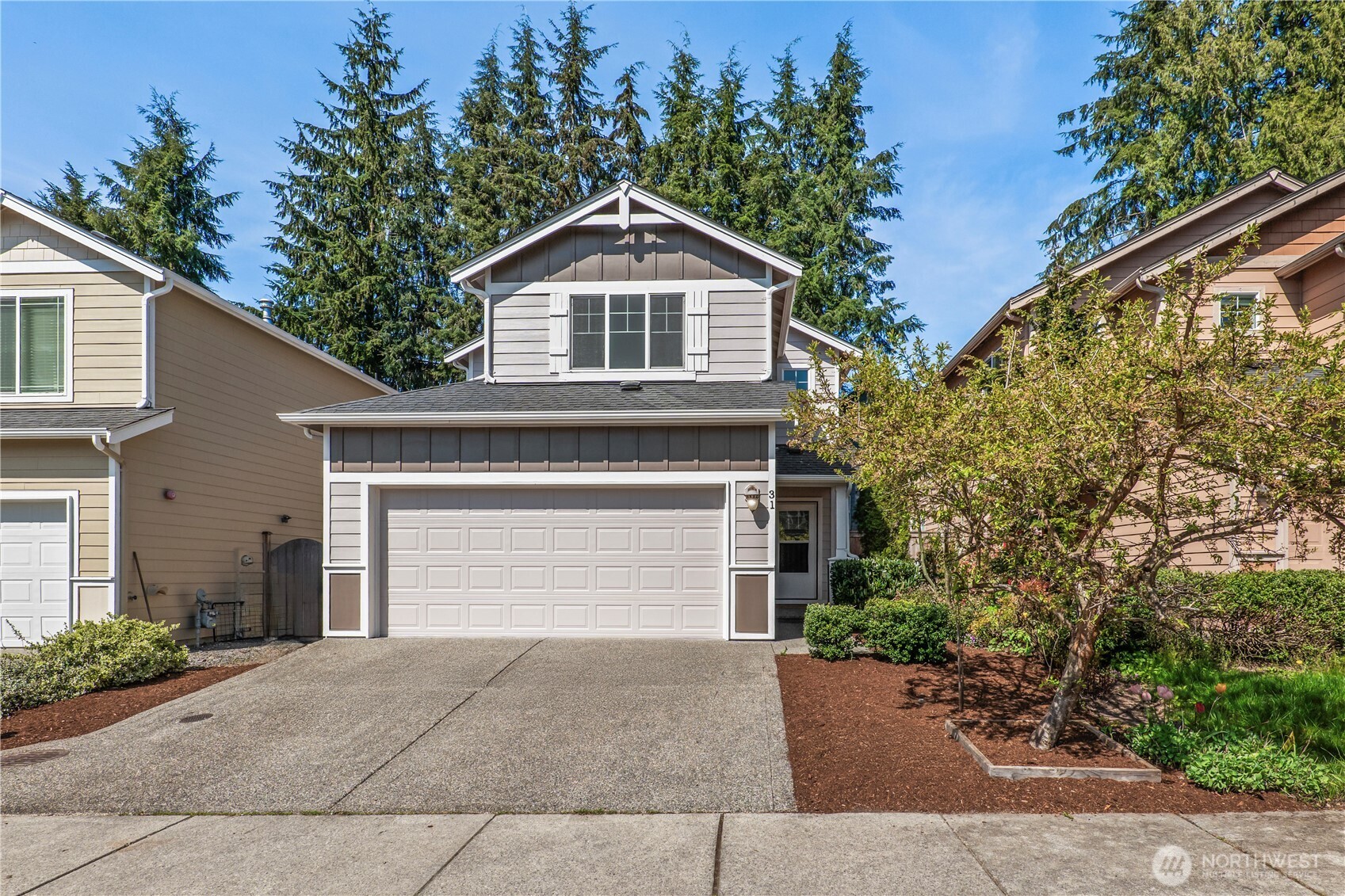 31 193rd Place Property Photo