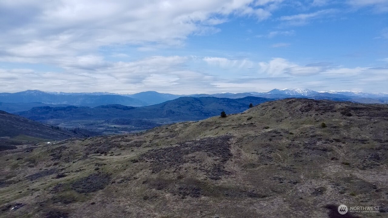 0 Overland Road Property Photo 3