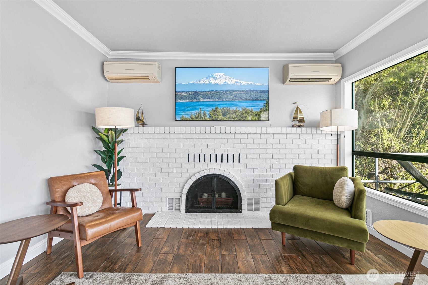 9750 Rainier Avenue Property Photo 7