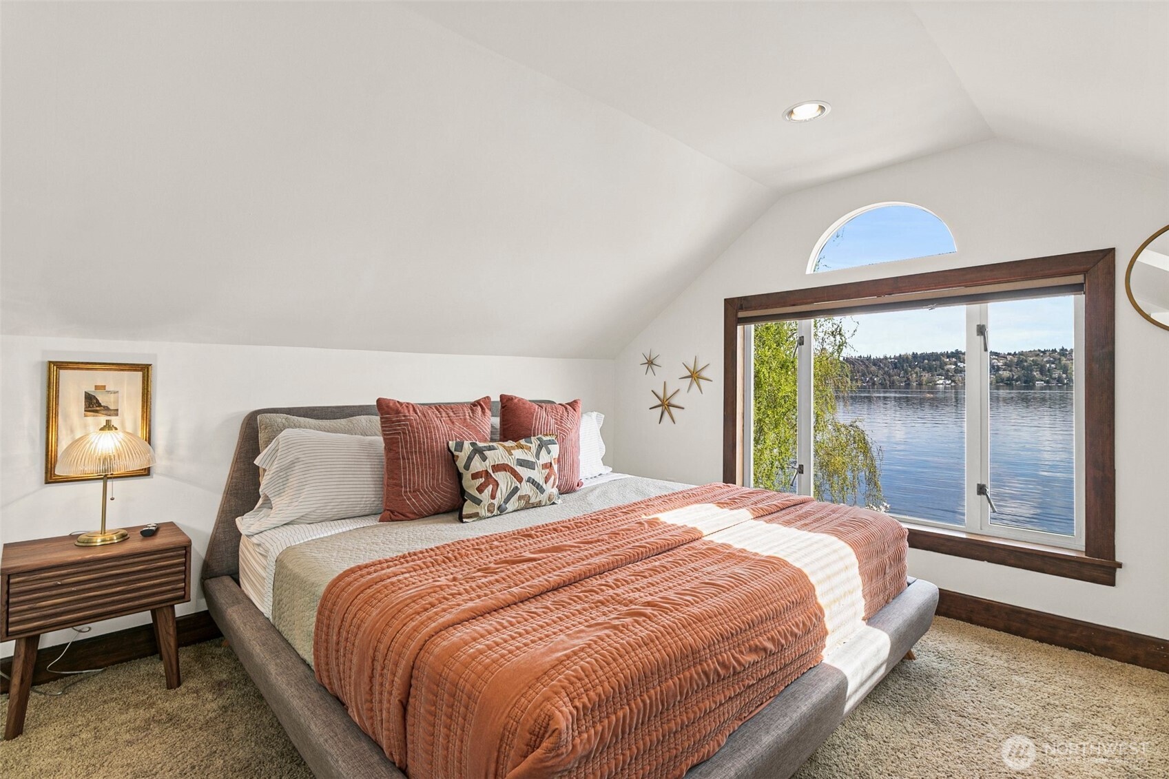 9750 Rainier Avenue Property Photo 17