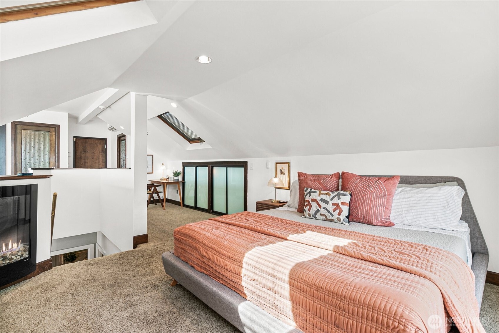 9750 Rainier Avenue Property Photo 18