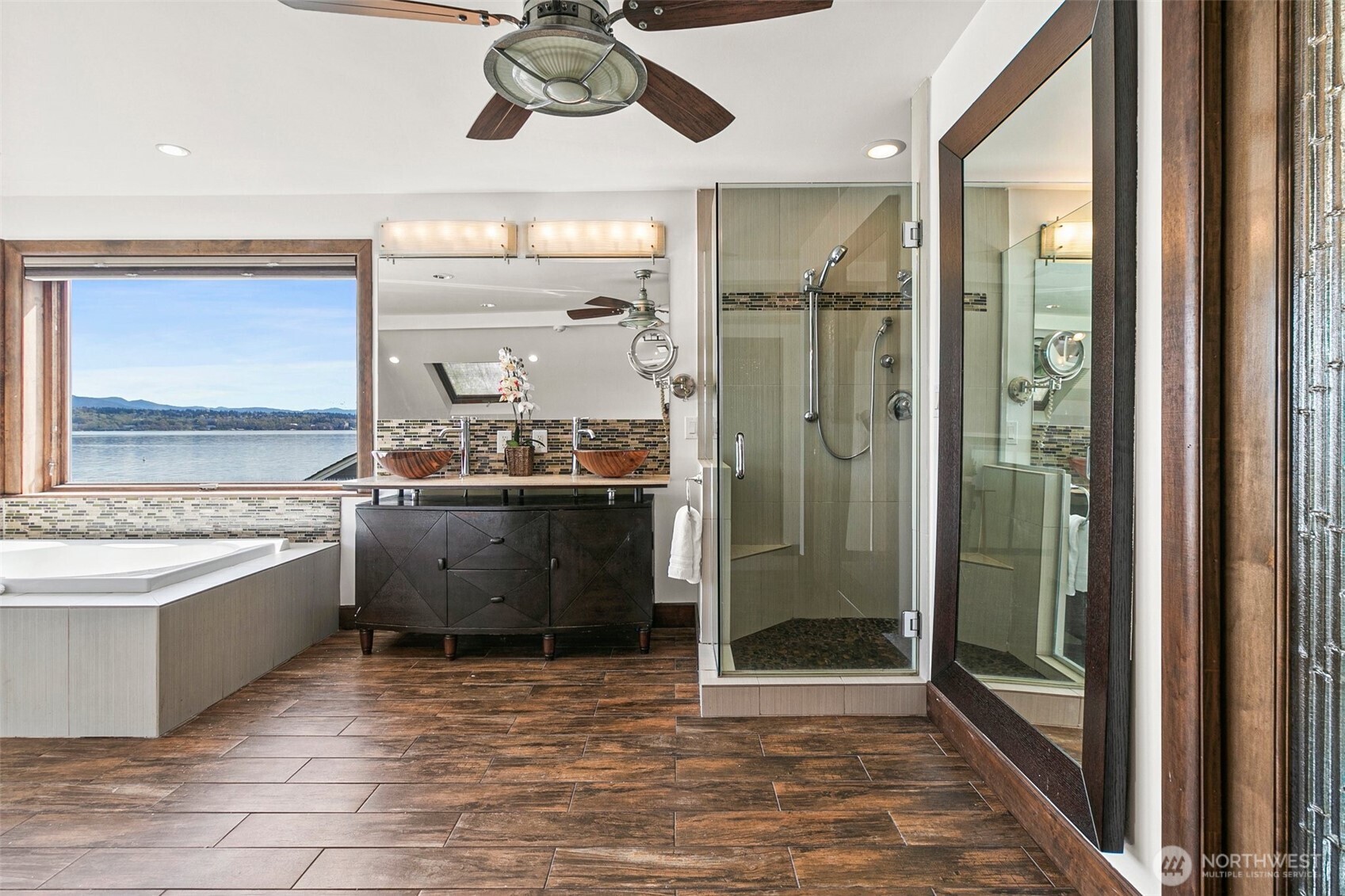 9750 Rainier Avenue Property Photo 23