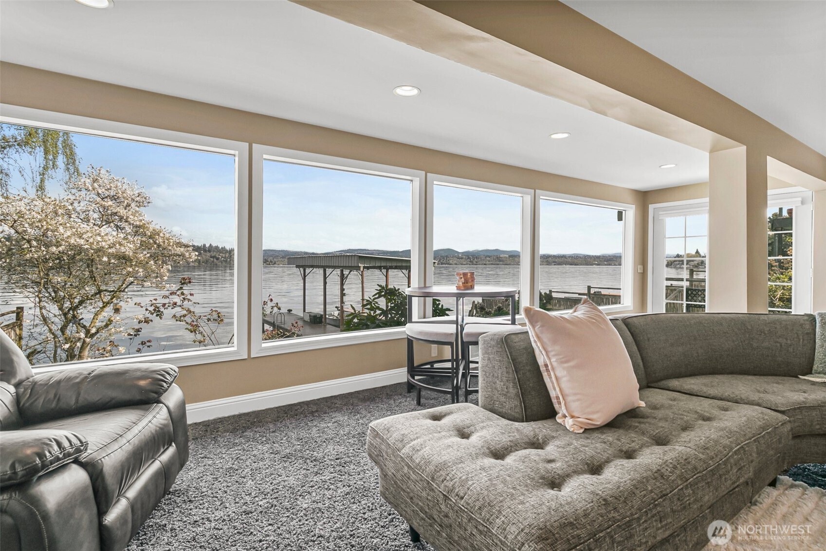 9750 Rainier Avenue Property Photo 31