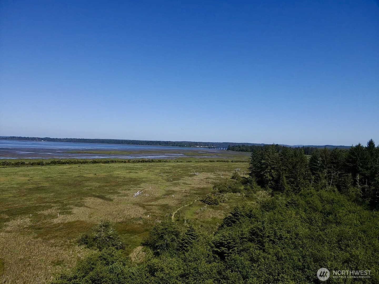 114 E Bayview Lane Property Photo 27