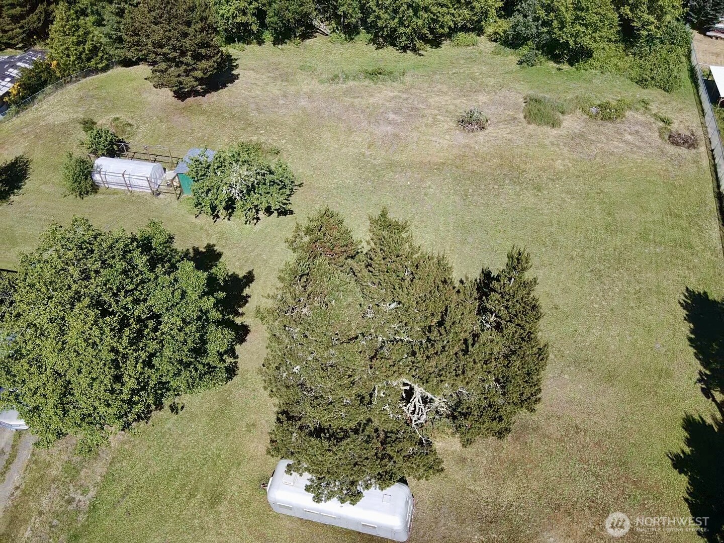 114 E Bayview Lane Property Photo 36