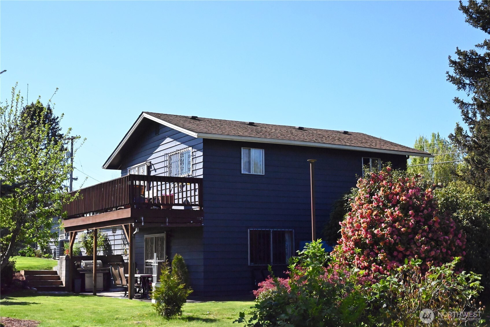 7811 78th Street Property Photo