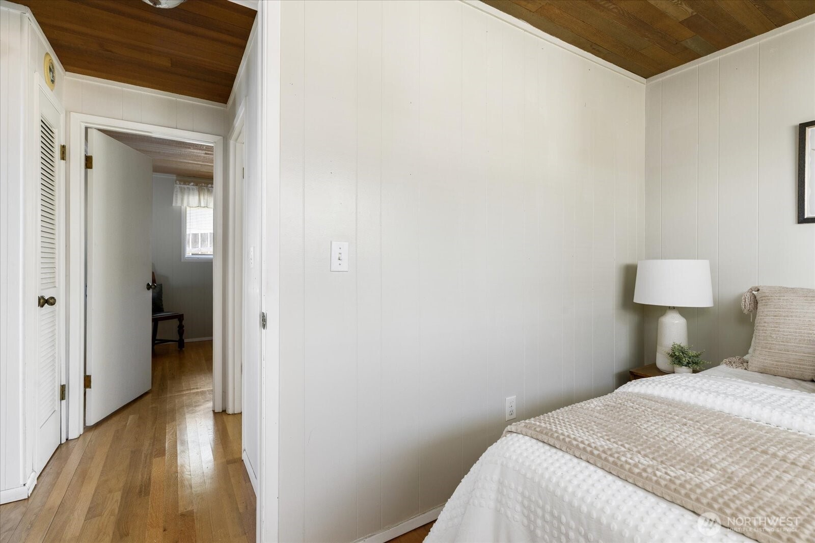 2963 Saratoga Road Property Photo 16