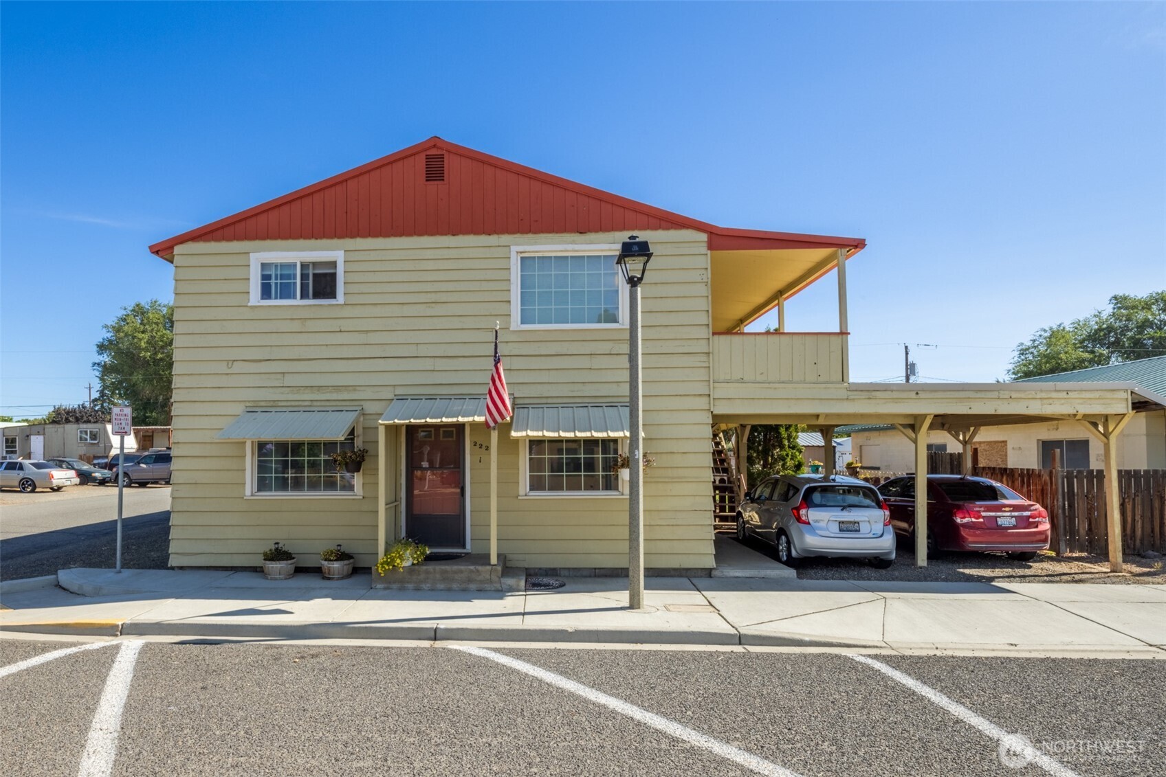 220 N Main Street Property Photo