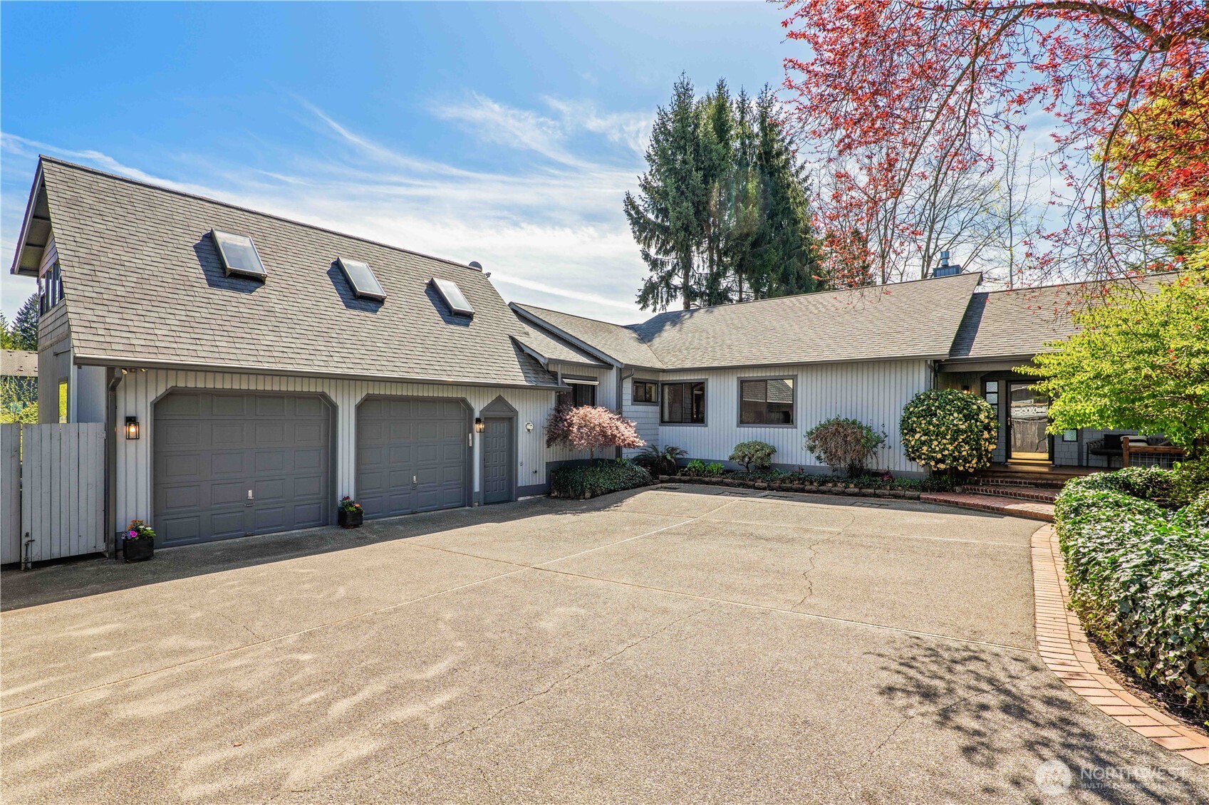 218 Duvall Avenue Property Photo