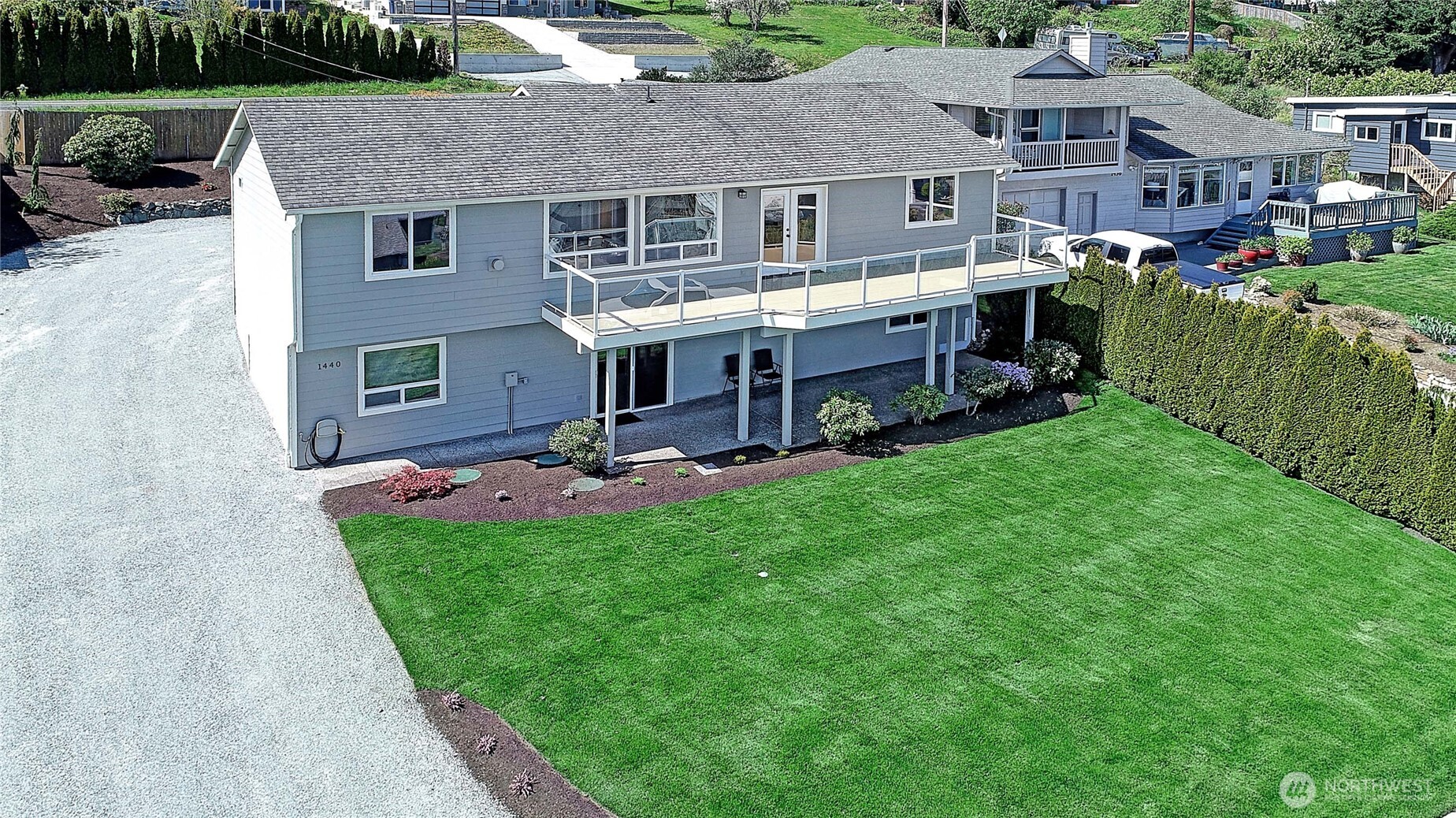 1440 Country Club Drive Property Photo
