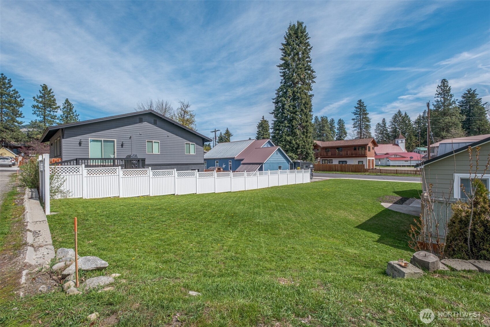 1 Ski Hill Drive Property Photo 4