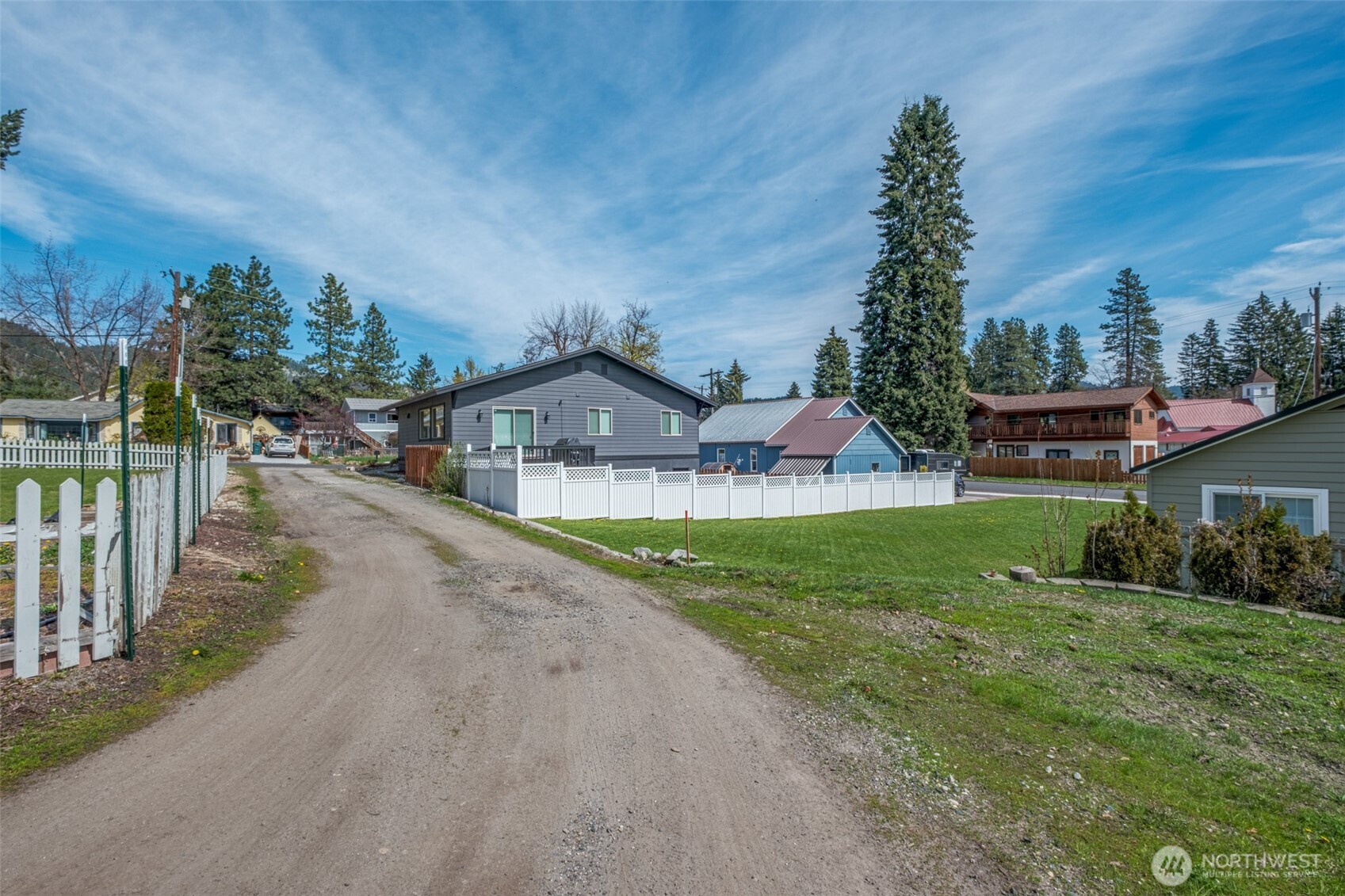 1 Ski Hill Drive Property Photo 5