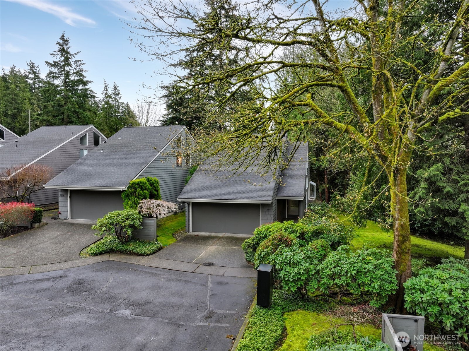 Downtown Bellevue Real Estate Listings Main Image