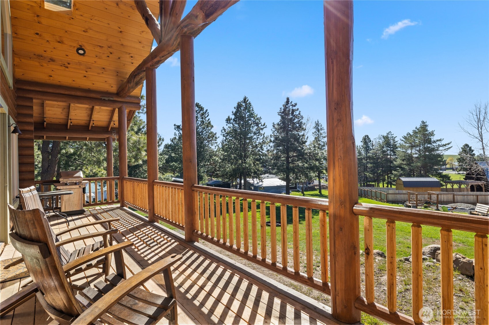 351 Ridge Loop Road Property Photo 5