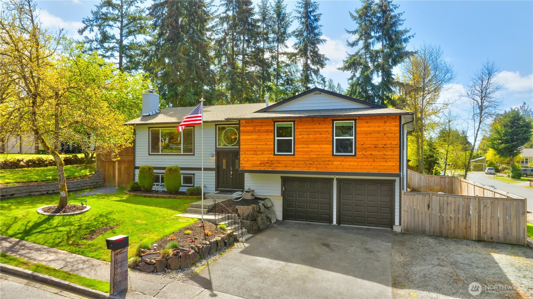 18403 41st Place Property Photo