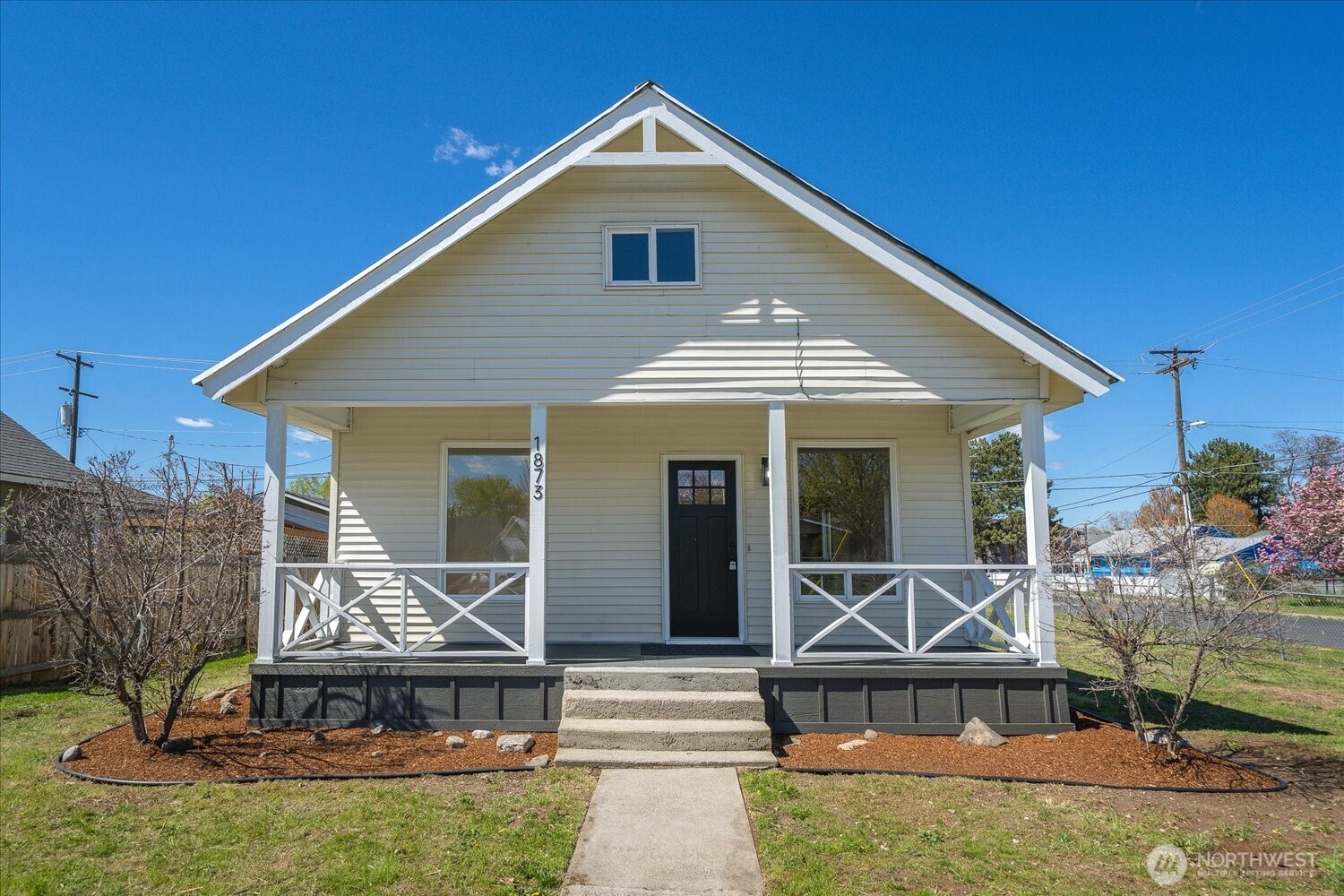 1873 E Marshall Avenue Property Photo