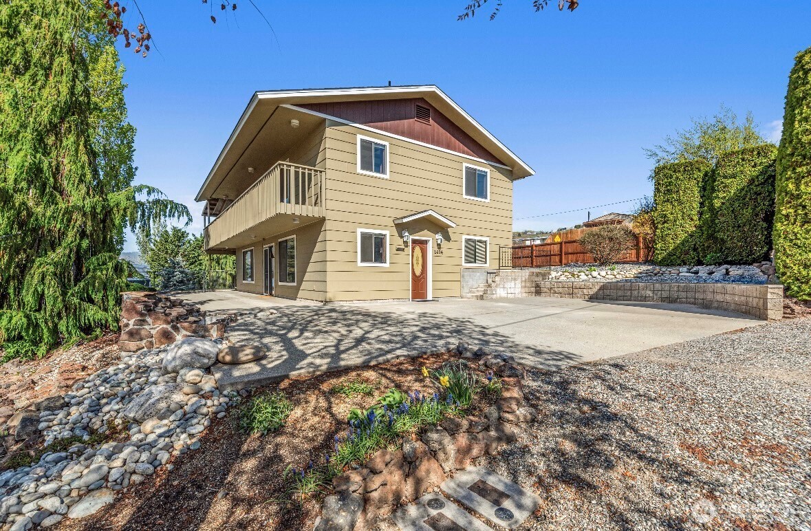 1414 S Tyee Avenue Property Photo