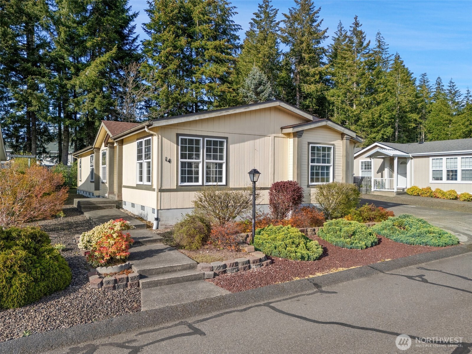 14 Christmas Tree Lane Property Photo