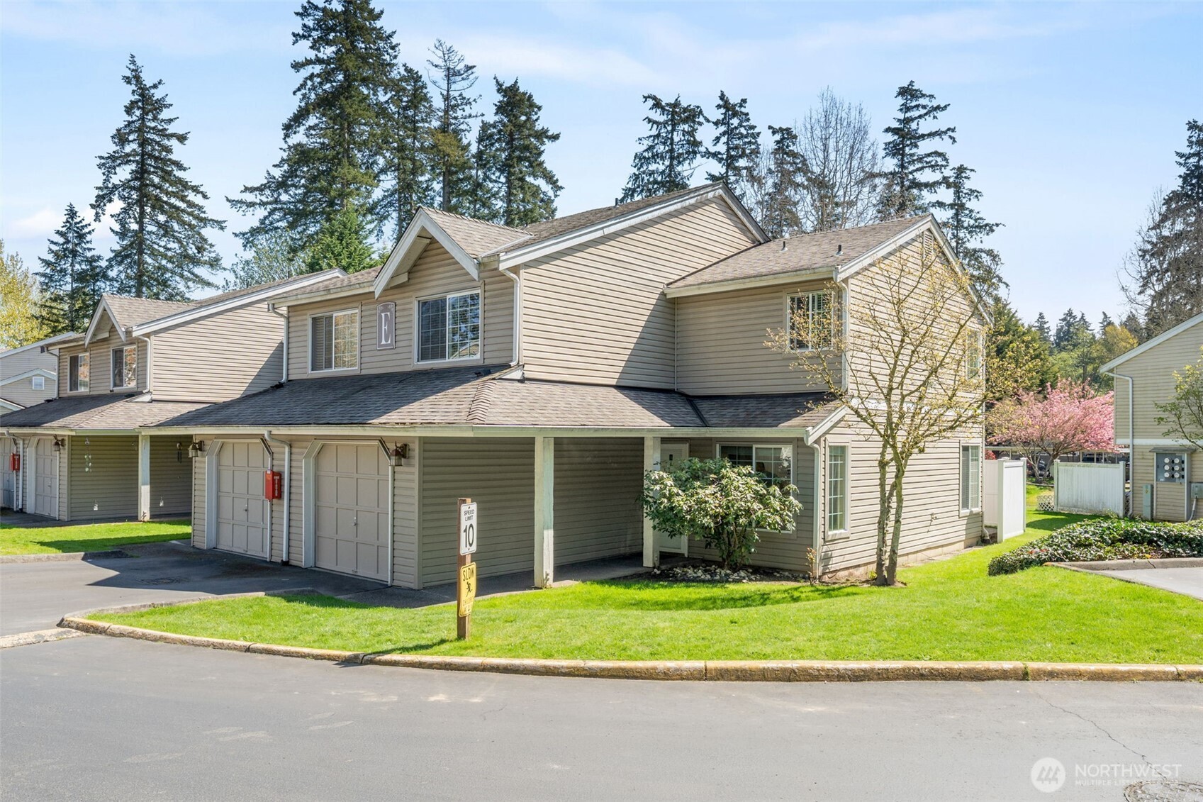 98003 Real Estate Listings Main Image