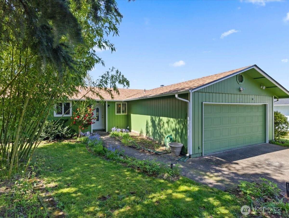 1047 West Orchard Real Estate Listings Main Image