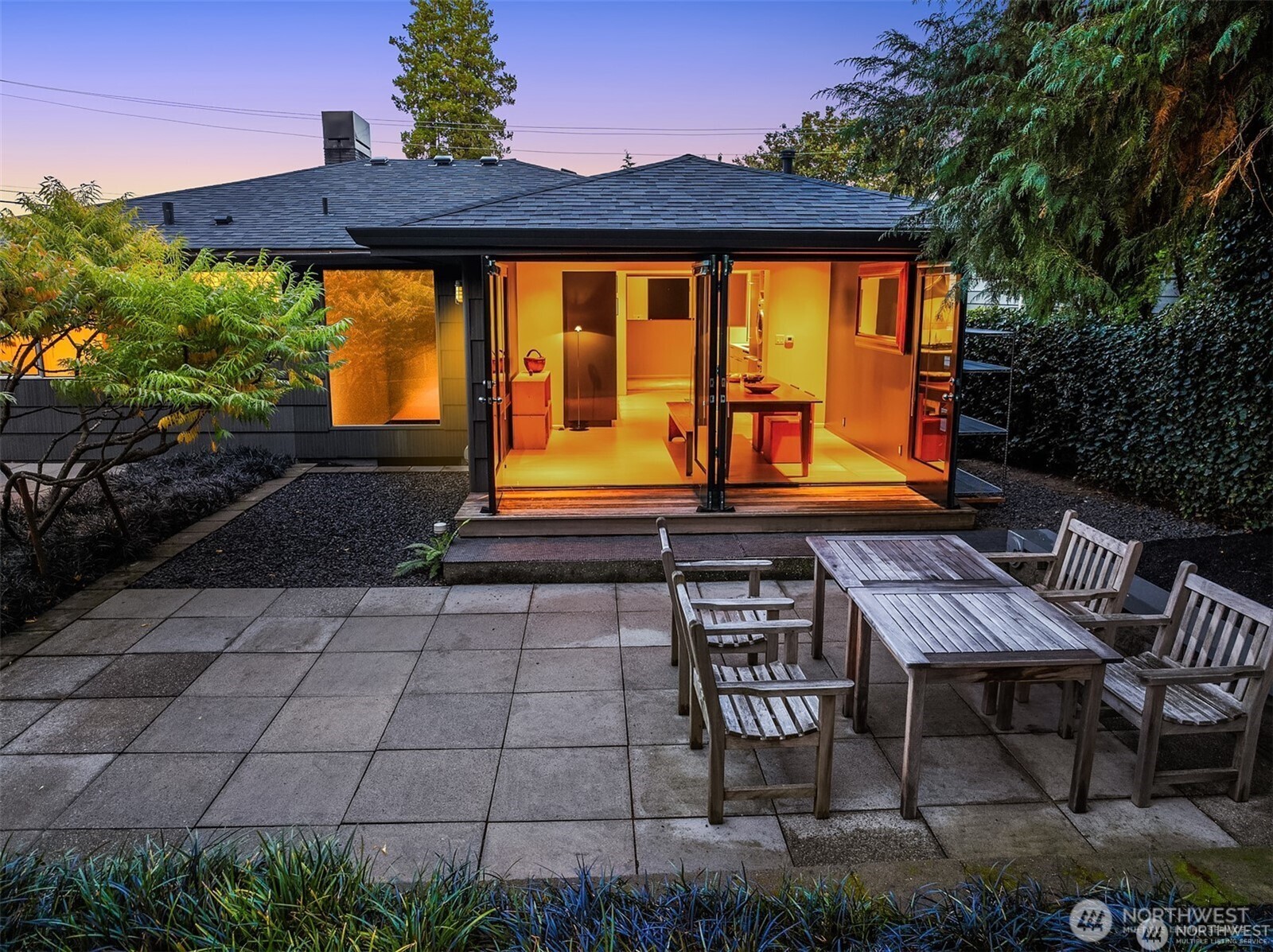 1207 26th Avenue Property Photo 1