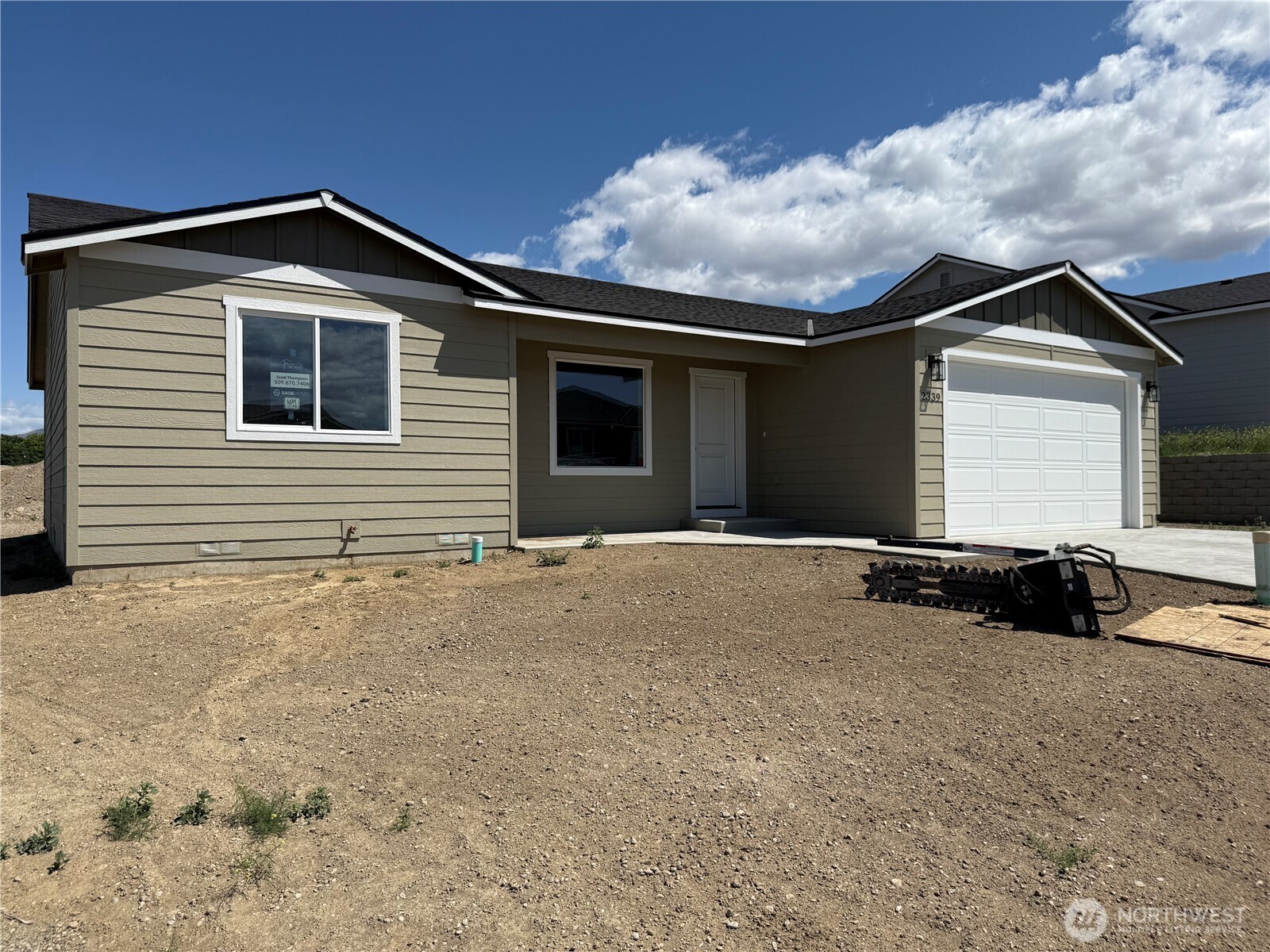 2339 Noah Street Property Photo 1