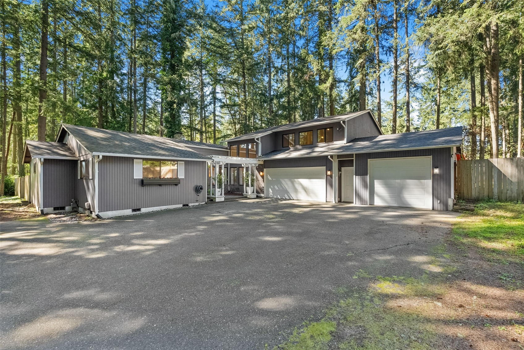 Artondale Real Estate Listings Main Image