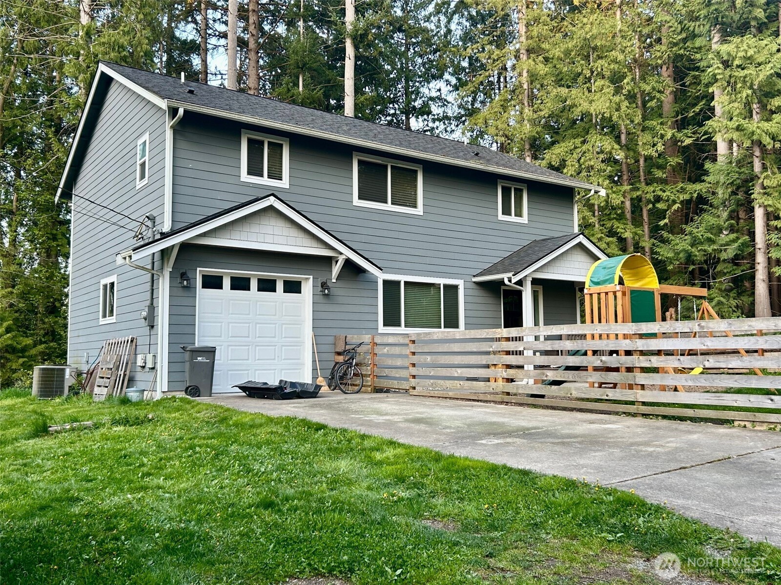 31327 W Lake Ketchum Road Property Photo 1